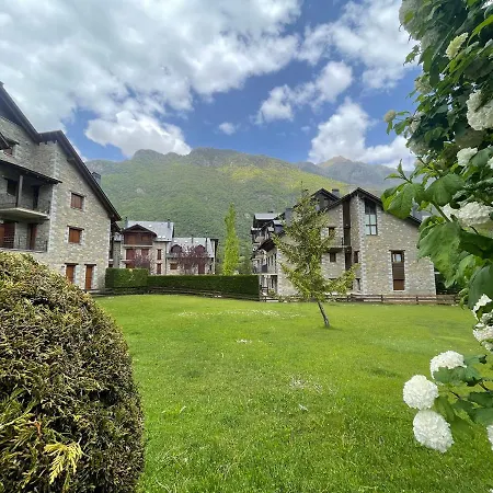 L11 - Bajo Con Jardin En Linsoles - Villmor