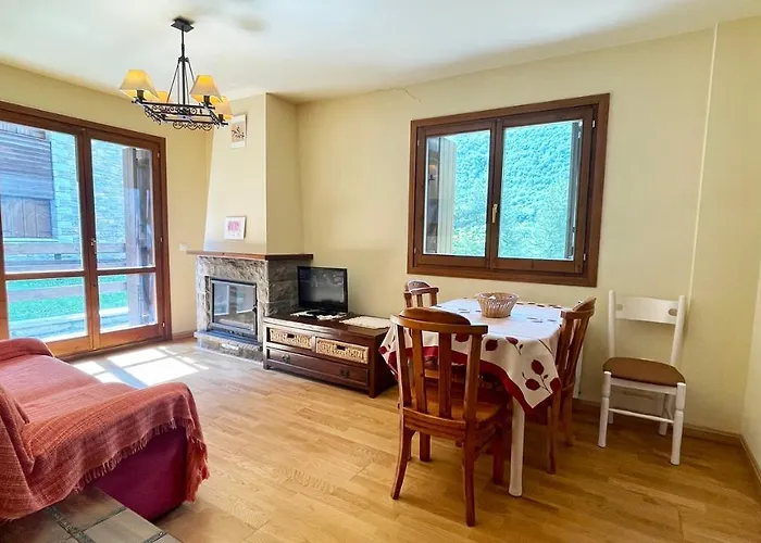 L11 - Bajo Con Jardin En Linsoles - Villmor *